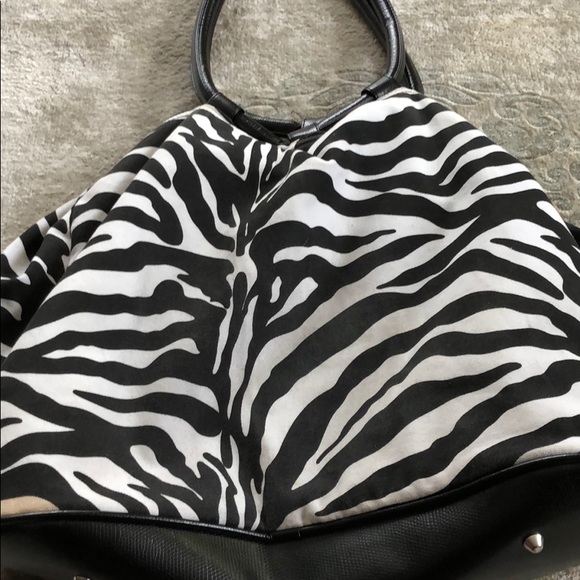 Zebra-Print Black & White Shoulder Bag Women’s One Size - Picture 4 of 10